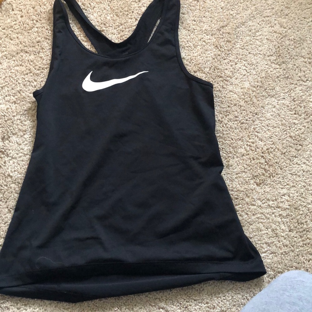 Nike tank